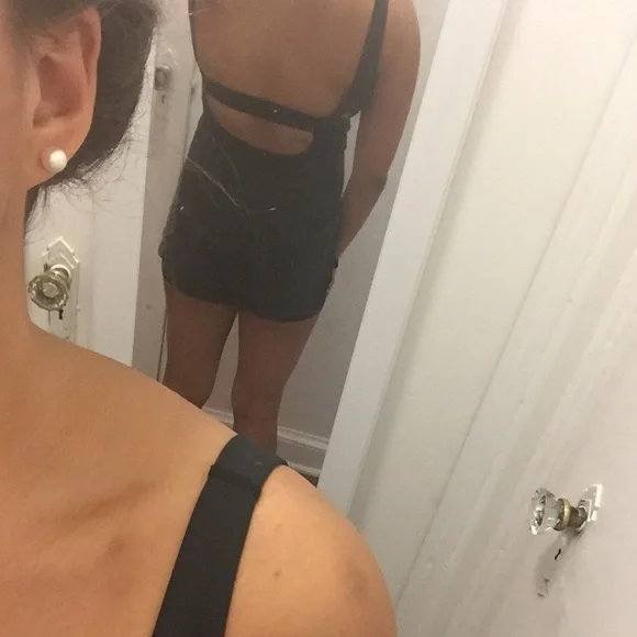 Lululemon Black Open Back Onesie Sz 6 - Picture 4 of 4